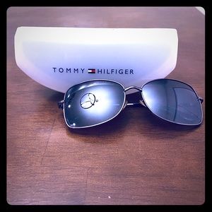 Tommy Hilfiger pewter color metal frame sunglasses